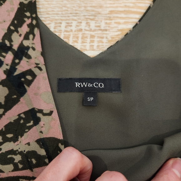 RW&CO. Black and Pink Patterned Tank Top - Picture 4 of 4